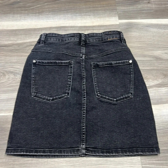 Zara  black denim skirt size small - Picture 7 of 7